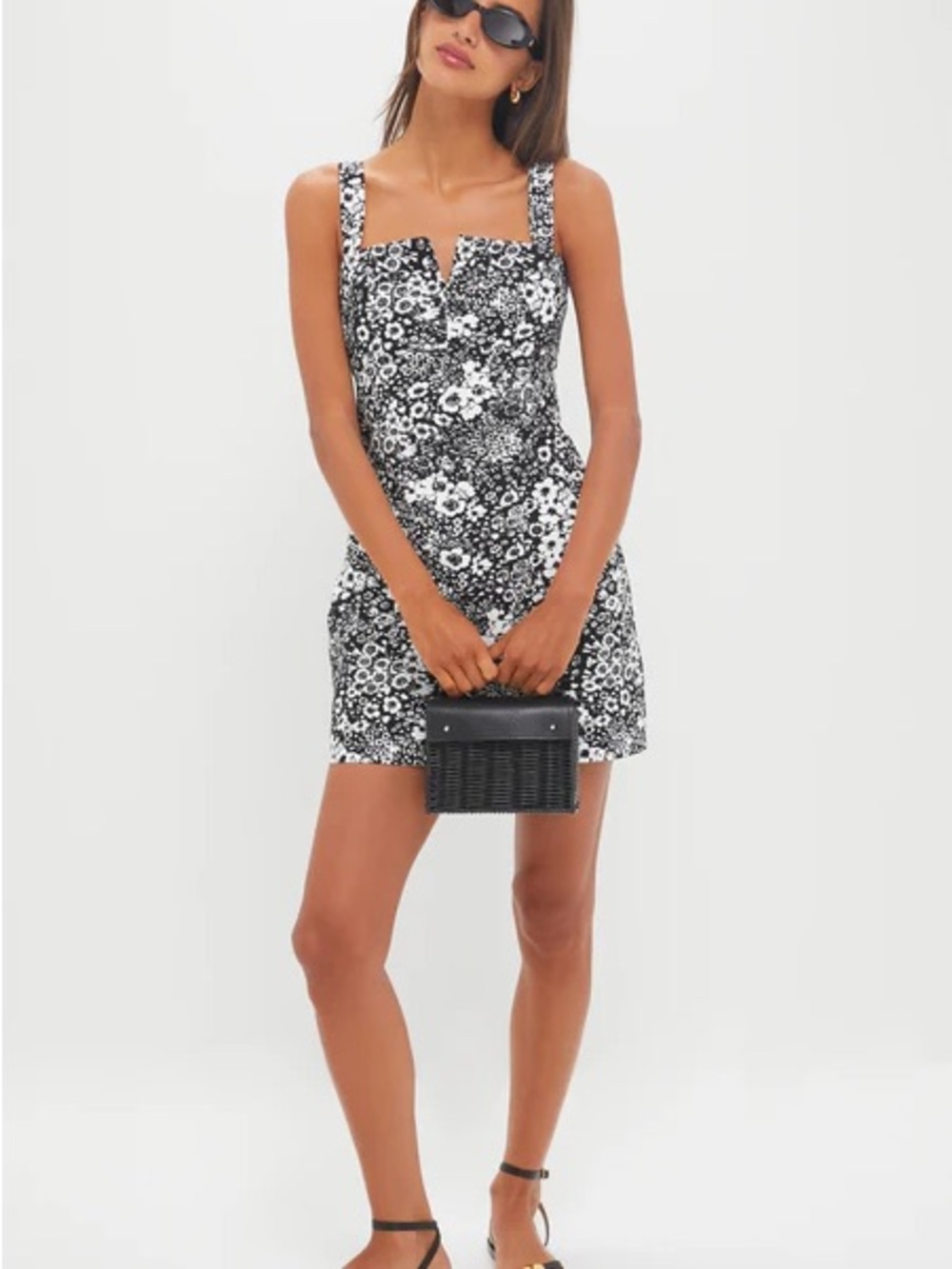 Hyacinth House / Tuckernuck black and white denim dress - Picture 2 of 9